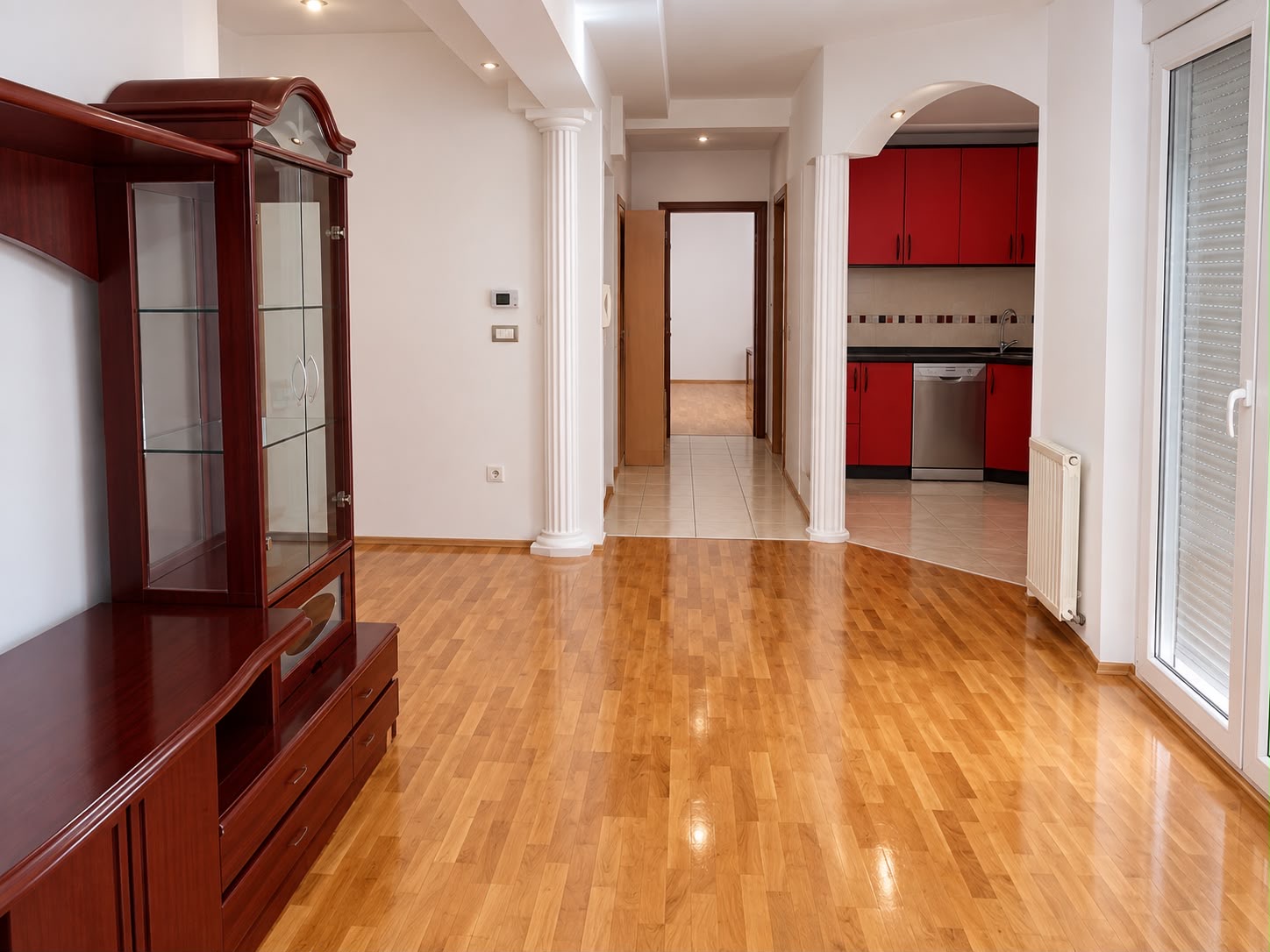 Voždovačka crkva, 3.0 uknjizen stan 62m2