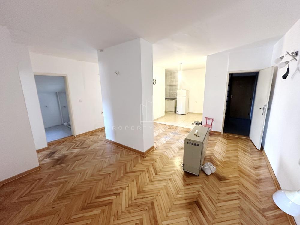 Zeleni Venac, pogodan za izdavanje