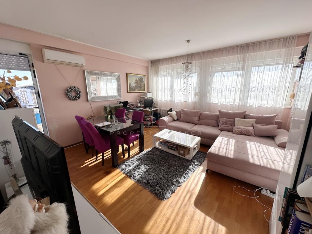 Blok 63, kompletno namešten, uknjižen